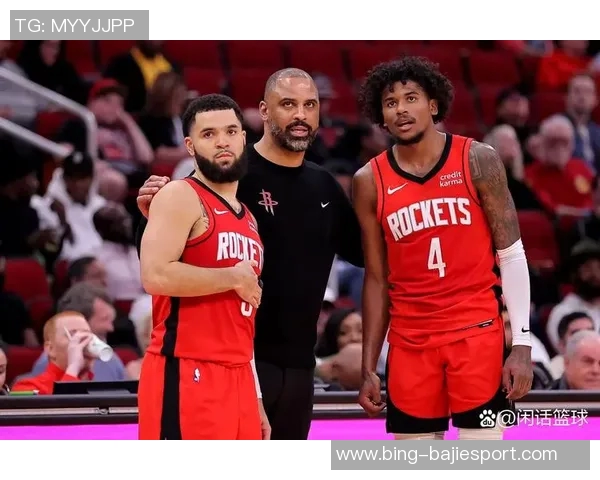 火箭季前赛加速进攻与底角三分初见成效乌度卡对防守表现仍感不满